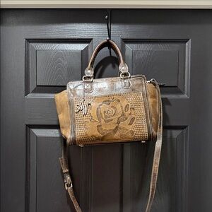 American West Tan and Brown Leather Bag